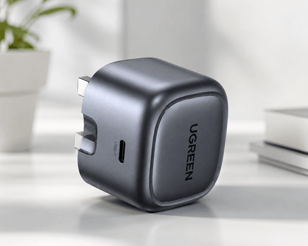 پاور بانک دو پورت 30W با ظرفیت 10000mAh یوگرین مدل PB502